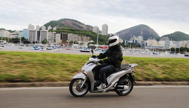 Passear pela cidade do Rio de Janeiro com a SH 150i foi uma delícia. Foto: Caio Mattos