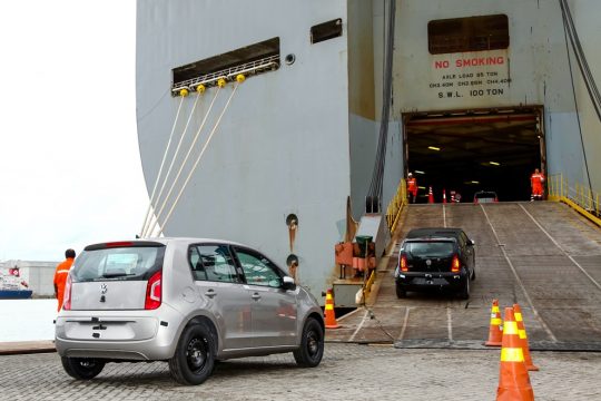 Novo up! j? ? exportado para a Argentina, Peru e Uruguai e nos pr?ximos meses ser? exportado para Col?mbia, M?xico e Cura?ao. Foto: VW