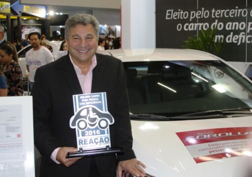Toyota Corolla Eleito Melhor Carro do Ano para Pessoa com Deficiência