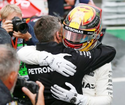 Lewis Hamilton tornou-se neste sábado na Itália, o maior recordista de pole positions da F-1 em todos os tempos. Foto: Mercedes