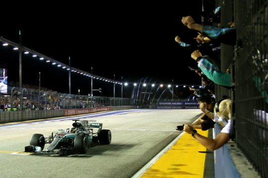 Com a vitória Lewis Hamilton pode conquistar o tetracampeonato de pilotos na F-1. Foto: Sonntag - Wolfgang Wilhelm