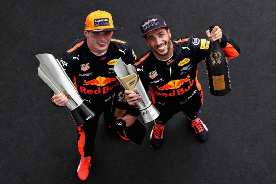 A Red Bull volta aos velhos tempos de vitória com o motor Renault rendendo bem. Photo by Mark Thompson/Getty Images