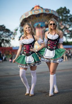 Uma das caracter?sticas da Oktoberfest ? a presen?a de mulheres virtuosas. Foto: W Group