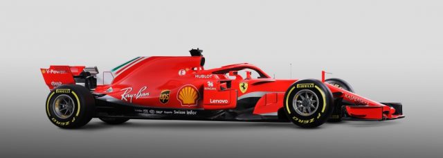 Perda do patrocinador principal o Banco Santander, deixou o carro mais vermelho. Foto: Ferrari