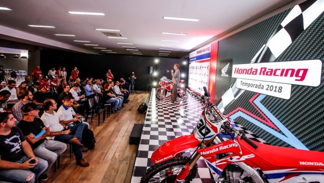 Apresentação dos pilotos da JHonda Racing 2018 para imprensa. Foto: Wander - Vipcomm