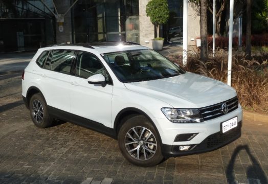 Design robusto da nova Tiguan chama a atenção nas ruas. Preço em todas as versões é bastante competitivo. Foto: Amauri Yamazaki