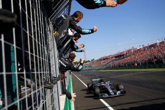 Lewis Hamilton venceu praticamente de ponta a ponta o GP da Hungria. Foto: Mercedes