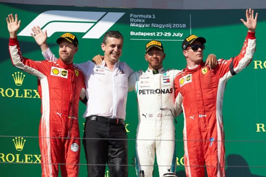 Podium do GP da Hungria com Hamilton em primeiro, Vettel em segundo e Raikkonen em terceiro. Foto: Mercedes