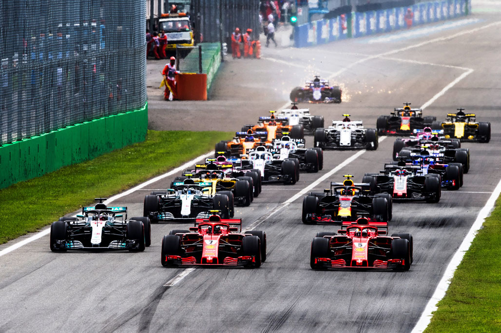 Kimi Raikkonen largou bem e manteve a ponta no GP da Itália. Foto: Ferrari