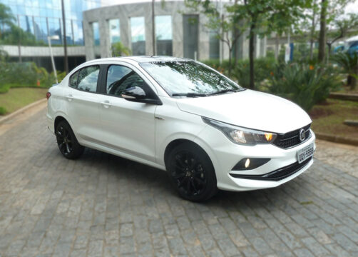 Andamos no Fiat Cronos HGT 2020 com 139 cv de potência