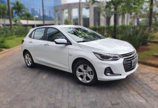 Andamos no novo Onix Premier 1.0 turbo modelo 2020
