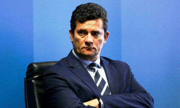 Ministro Sérgio Moro comunica demissão