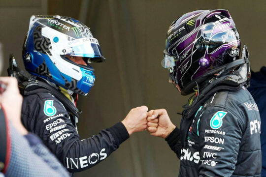 Valtteri Bottas conquista a pole para o GP Eifel de F-1