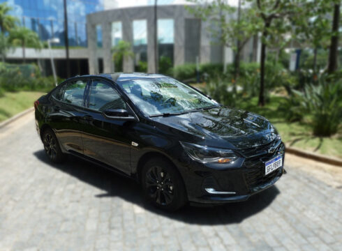Onix Plus Midnight AT modelo 2021