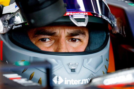 Sergio Perez faz o melhor tempo no TL1