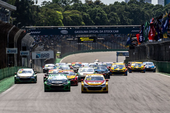 Gaetano Di Mauro vence a Stock Car em Interlagos