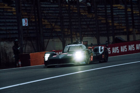 Toyota crava a pole nas 6 Horas de Interlagos