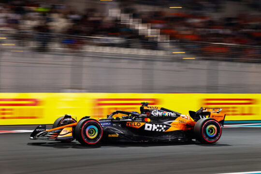 Oscar Piastri crava a pole para o GP da China