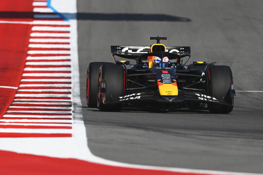 Max Verstappen crava a pole para o GP dos EUA